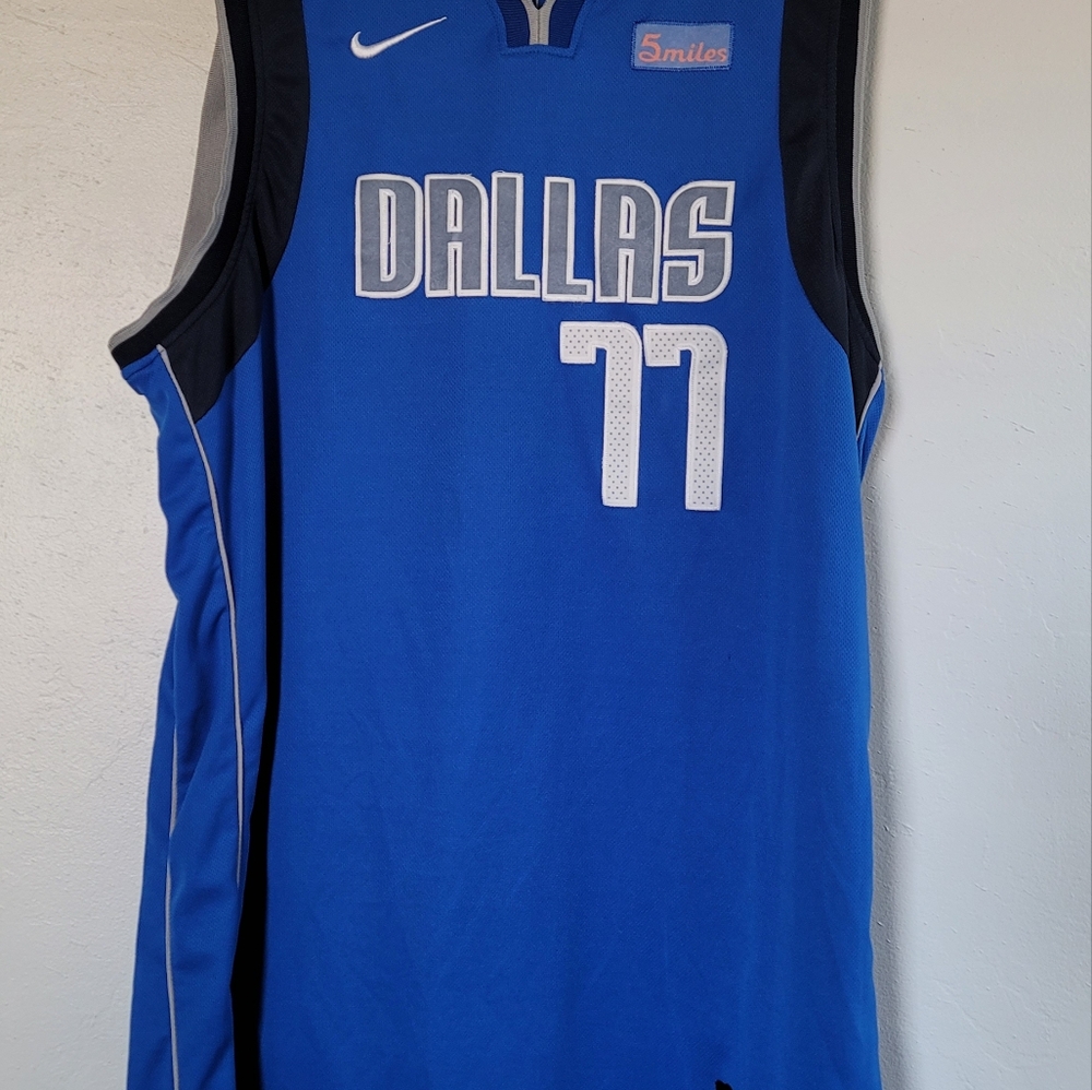 Luka Doncic Nike jersey size 54